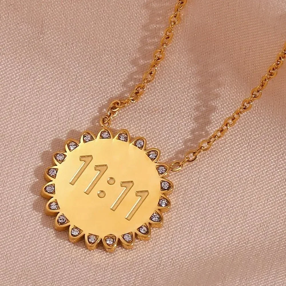 1111 Sun Flower Angel Number Pendant Zircon Necklace - Picture 1 of 6